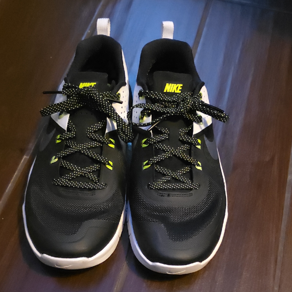 Nike Black and Yellow Athletic Shoes